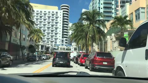 DRIVING DOWN OCEAN DRIVE MIAMI BEACH