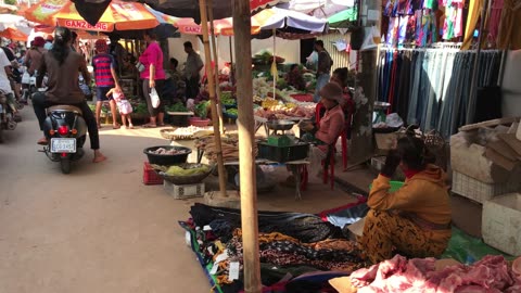 Cambodian Morning Market Food Tour - Foods Lifestyle And People Activities @ Siem Reap Market.