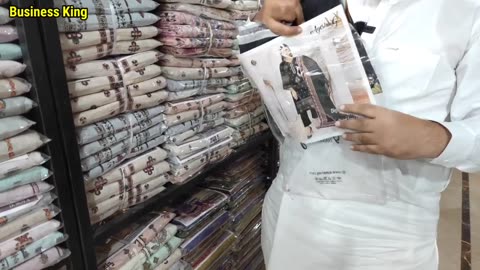 Wholesale Clothes Business Idea in Pakistan