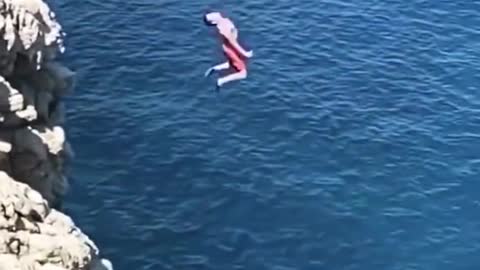 Epic Slit Jump
