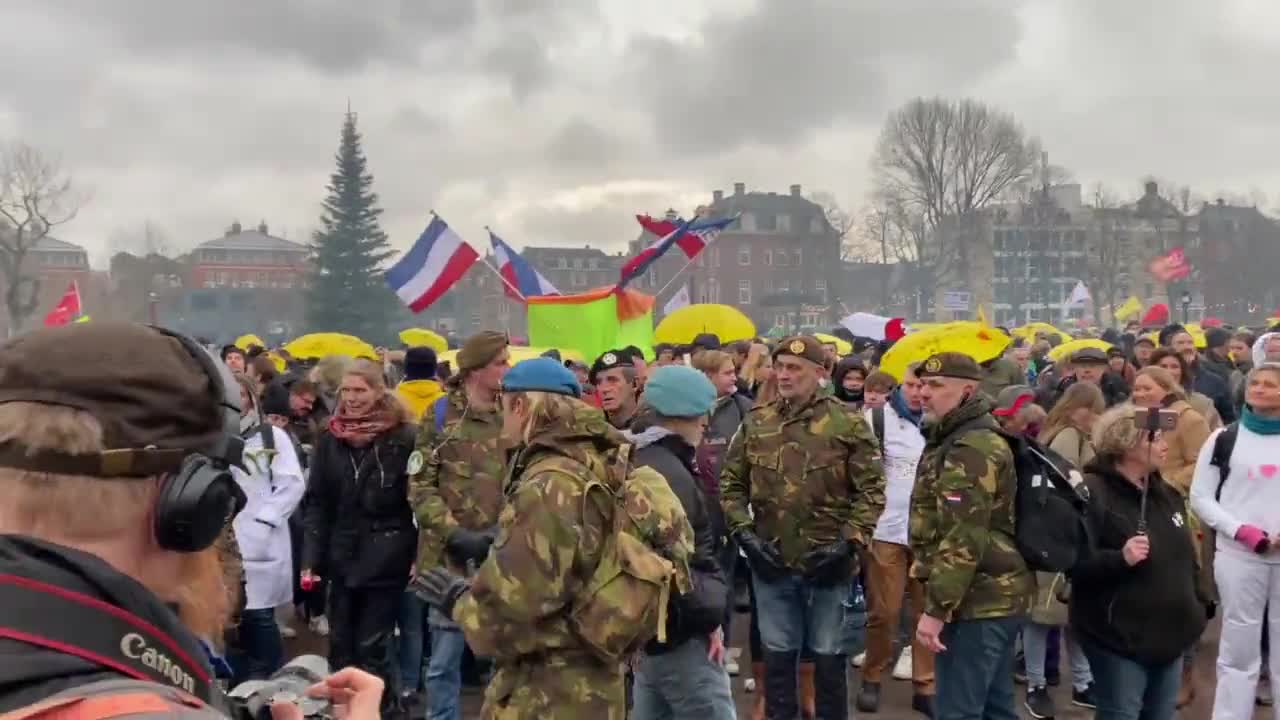 🇳🇱 Veterans out in numbers again today in Amsterdam against c0vid tyranny, as seen at every protest,
