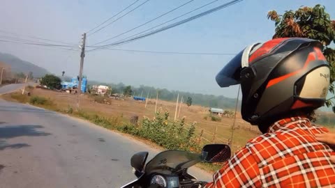 Riding yamaha R15 in full speed