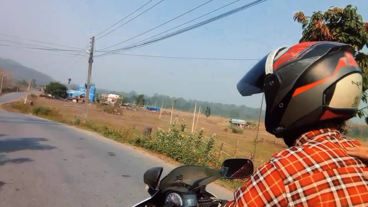 Riding yamaha R15 in full speed