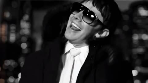 SuperMASHUP 9 Another Day in Paradise - Phil Collins MASHUP We're Back - thelonelyisland