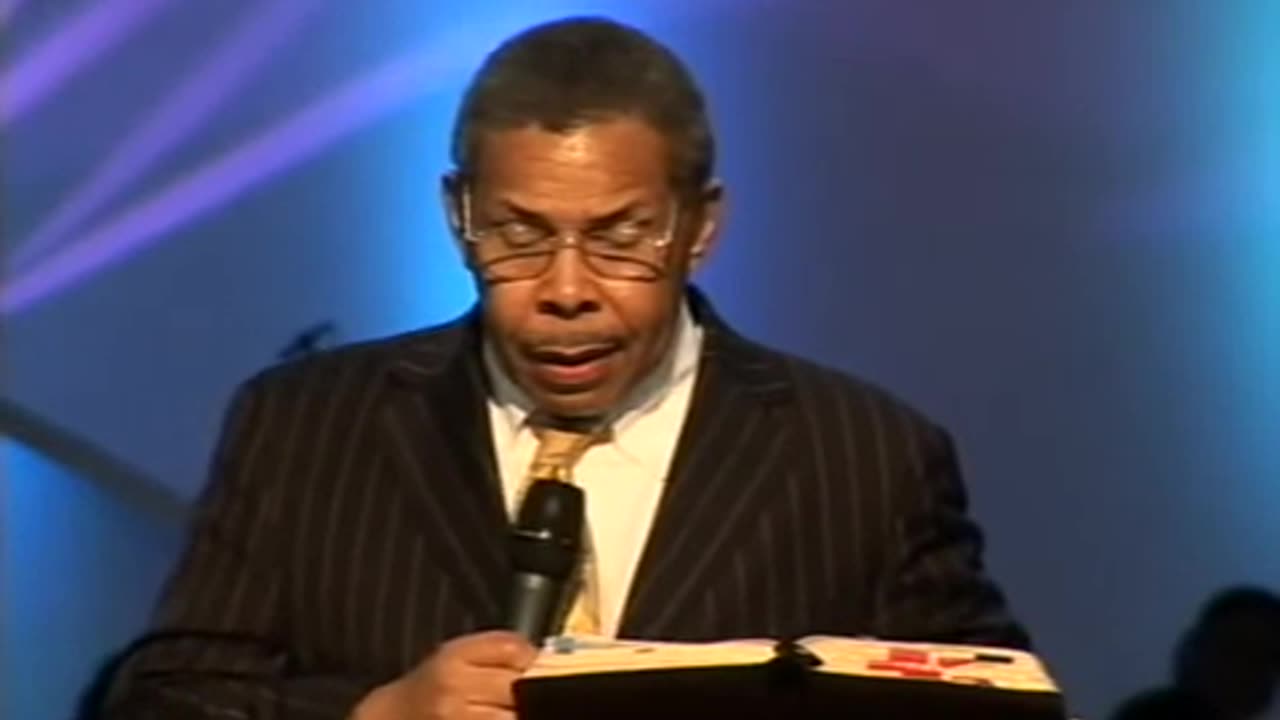 The Unshakable Kingdom - Bill Winston