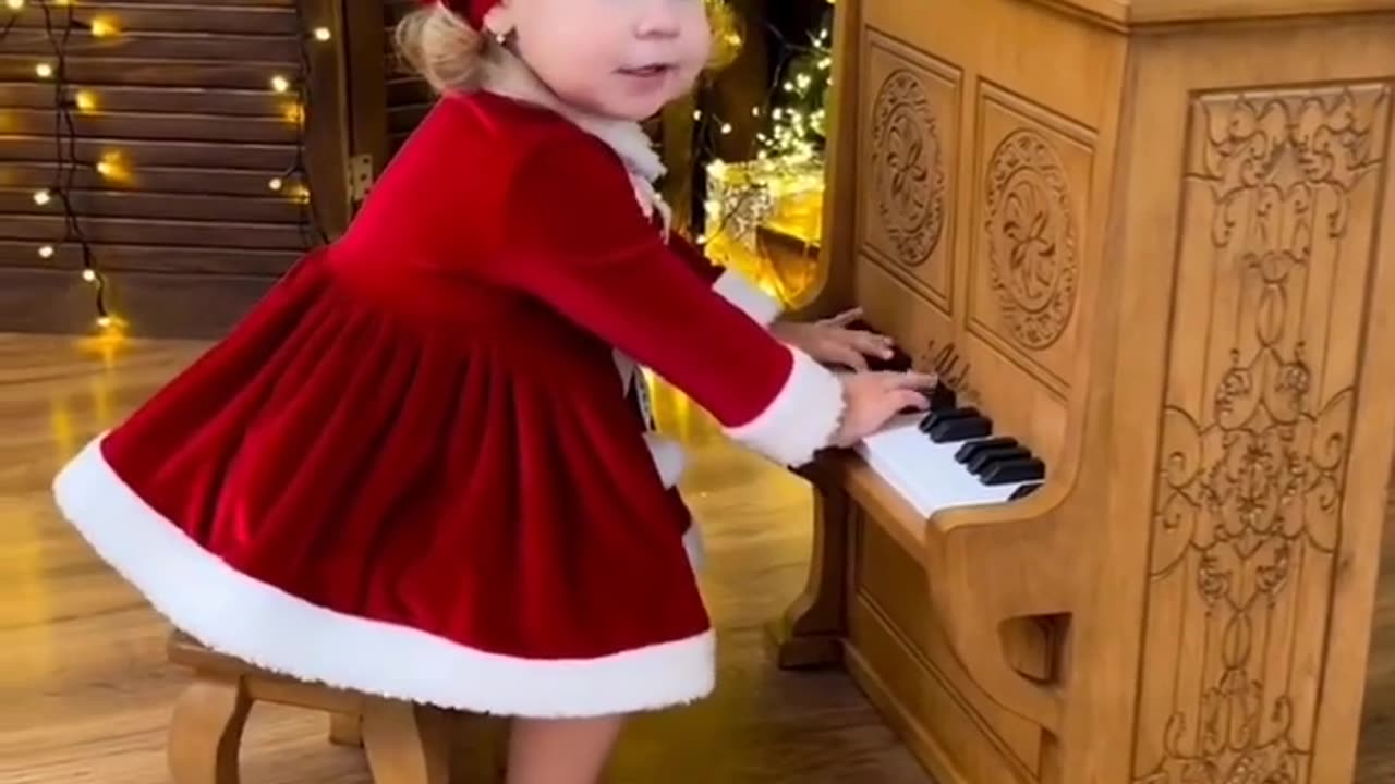 Baby Girl crismistmis girl