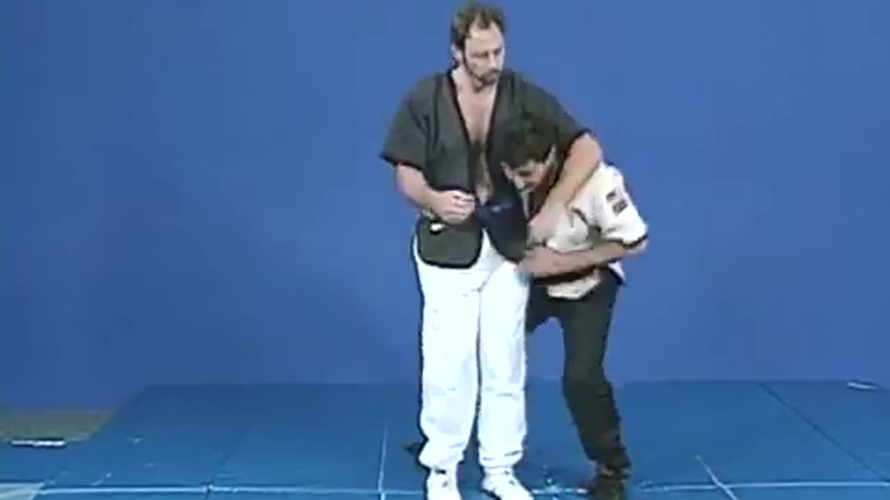 Peter Chema Shuai Jiao #6 2nd Jie Blue Purple Blue Belt Requirements