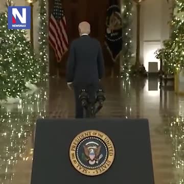 🤡🤡💩💩 "do you think the southern border is secure?" .