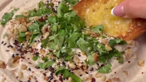 NO CREAM CREAMY CAULIFLOWER SOUP