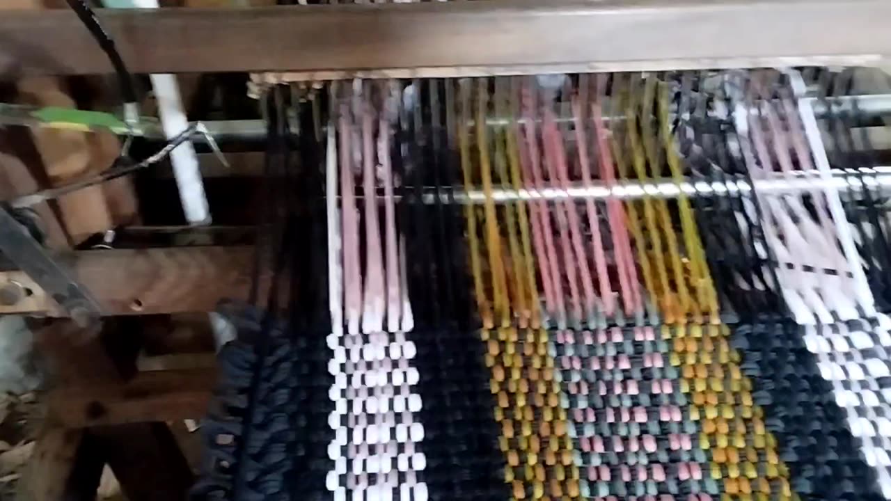Creative power loom projects