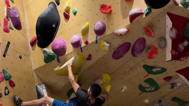 V4 tried 20 times before passing, and the starting method was wrong