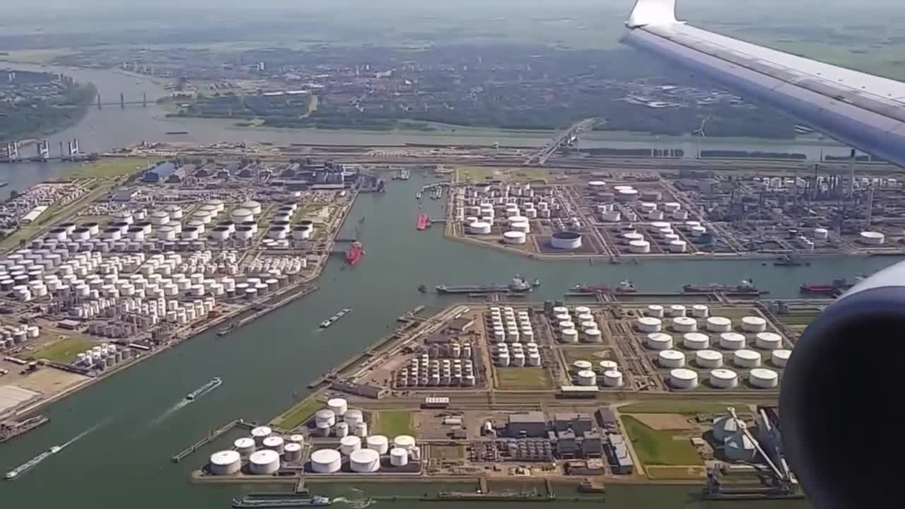 Landing Transavia 737 op Rotterdam Waanzinnige aanvliegroute