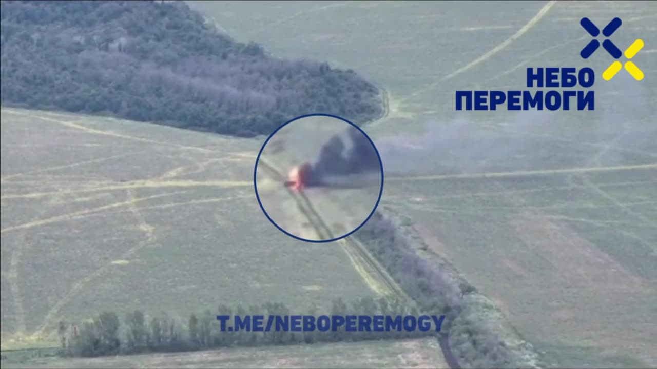 πΊπ¦ Ukraine | Ukraine Russia War | Ukrainian FPV Drone Hits and Destroys Moving Russian Armored | RCF