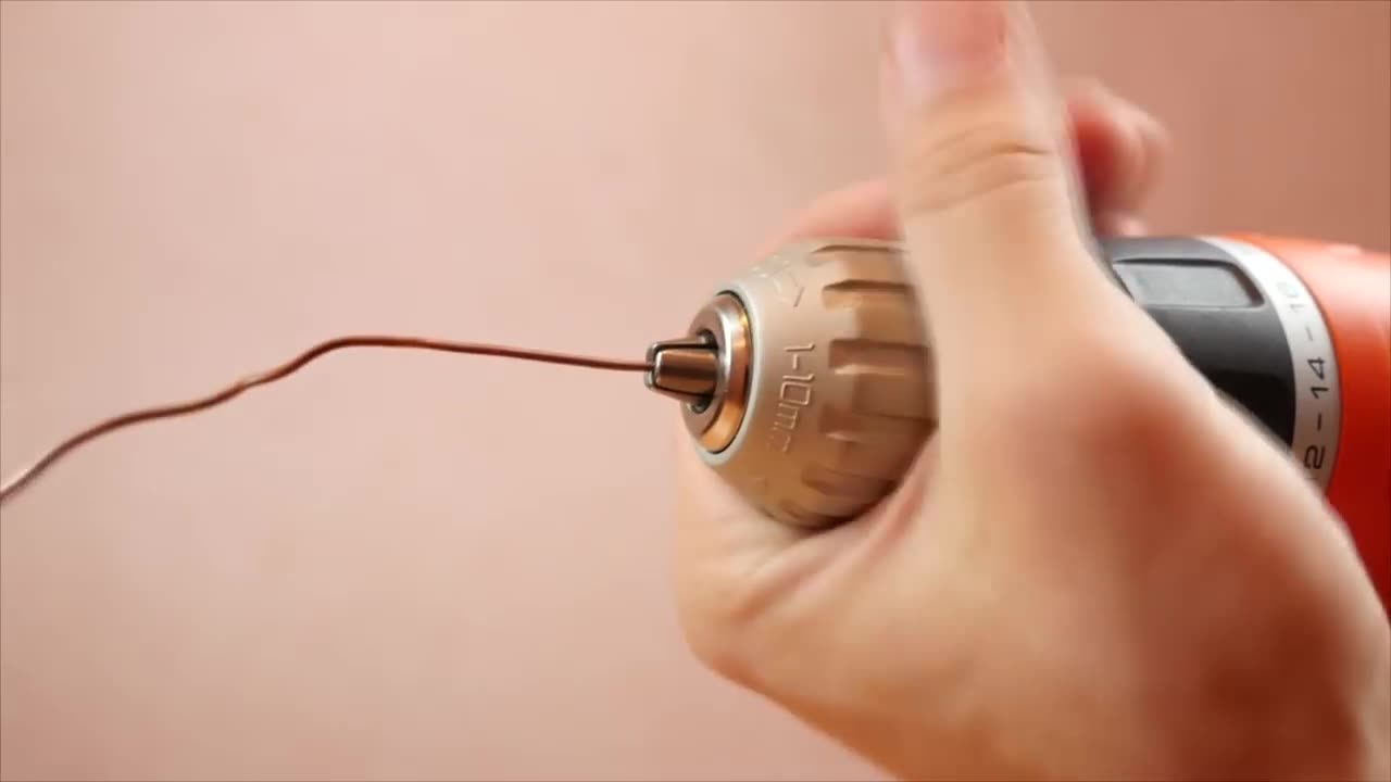 9 UNBELIEVABLE ways to clean
