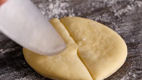 DELICIOUS BAKED TREATS YOU HAVE TO ENJOY THIS WEEKEND