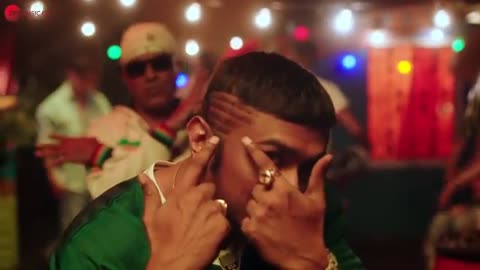 Honey singh ka (kuley kuley) song