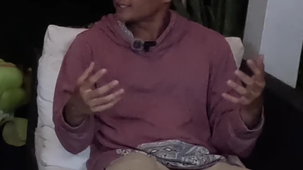 Ear Me Out Ep.16: Influenced by different people