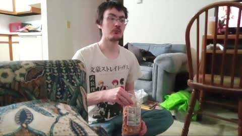 Reaction To Safeway Brand Pumpkin Spice Pretzels