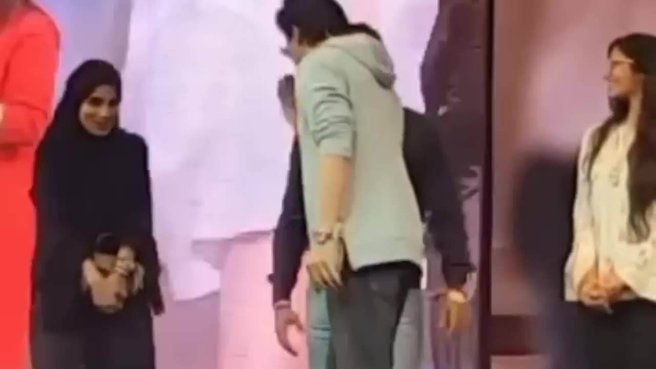 Shahrukh Khan and muslim girl Viral videoš„ #shorts #rumble #youtubeshorts #shortsviral