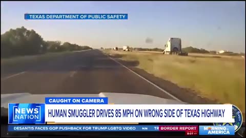 TRUCK SMUGGLING MIGRANTS SPEEDING ON THE WRONG SIDE OF THE HIGHWAY CAUGHT BY POLICE