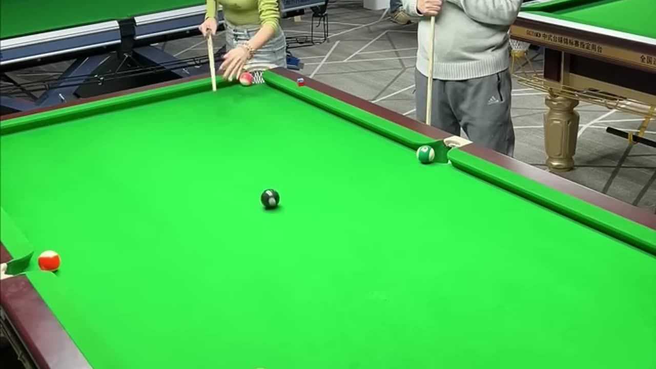 Collection of the best billiards videos with millions of views p21
