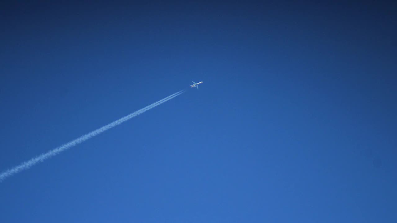 Who was the first king of the ten tribes of Israel?