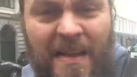 Krænket af birkes hos bageren