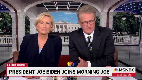 Biden's brain MALFUNCTIONS while attempting to joke about Trump 🧠😬