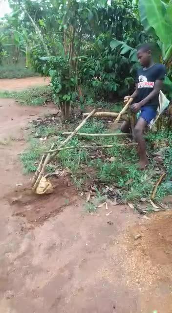 How to operate a crane heavy metal