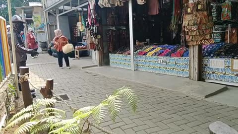 FUNNY Prank Statue