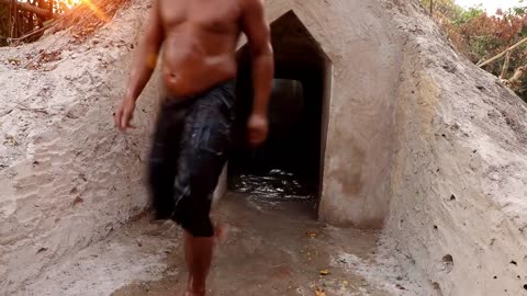 Build The Most Amazing Swimming Pools Underground