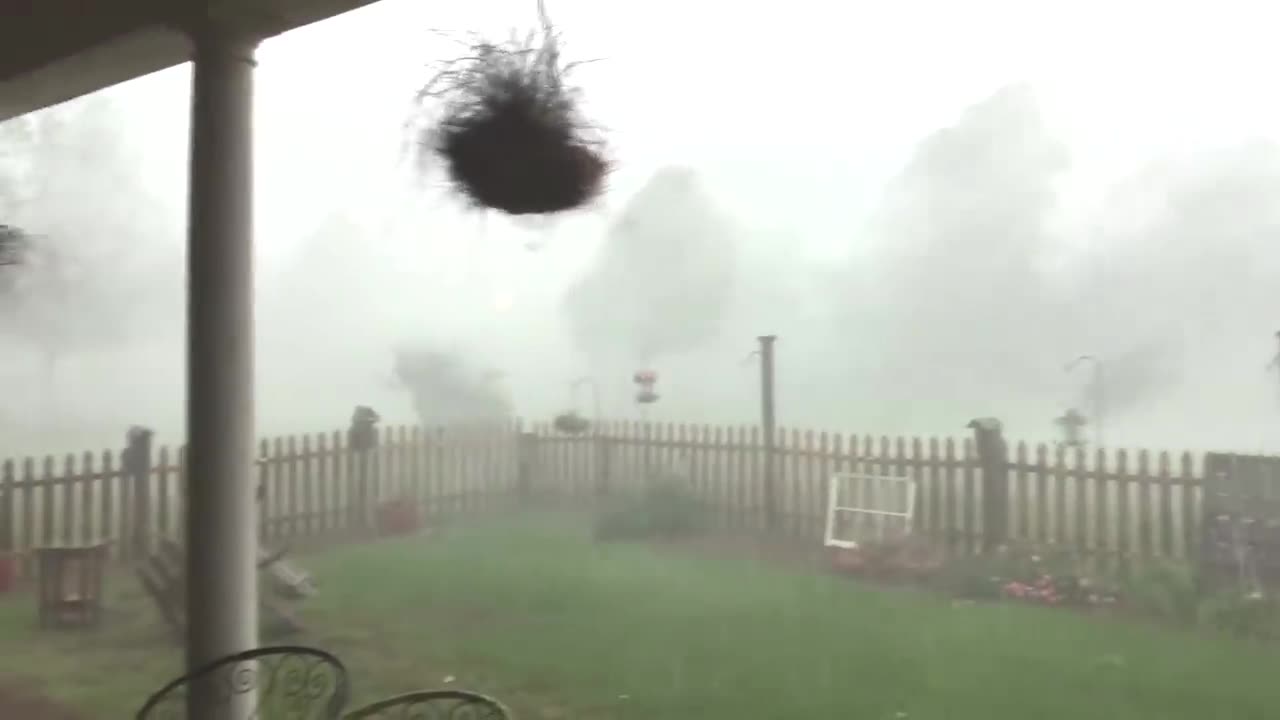 Top 5 Powerful Microbursts Caught on Video (strange weather phenomena)