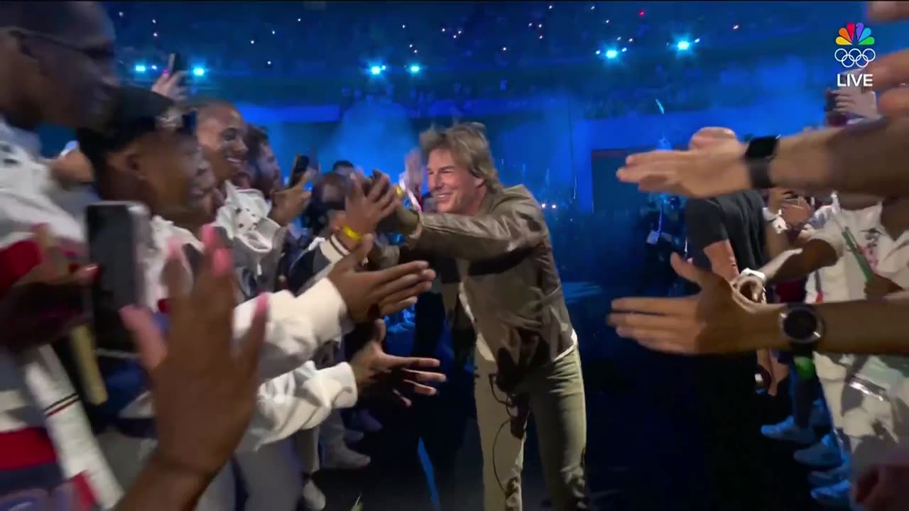 Tom Cruise segment at the closing ceremony of the Olympic Games 2024 in Paris
