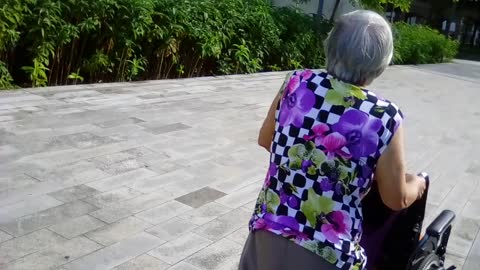 Grandma riverside walk with Cao Kuan