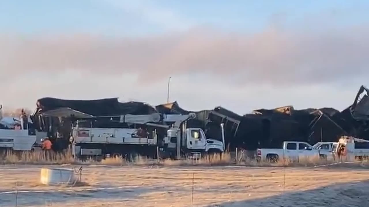 ALERT - Train derailment in Gothenburg, Nebraska sparks emergency hazmat response