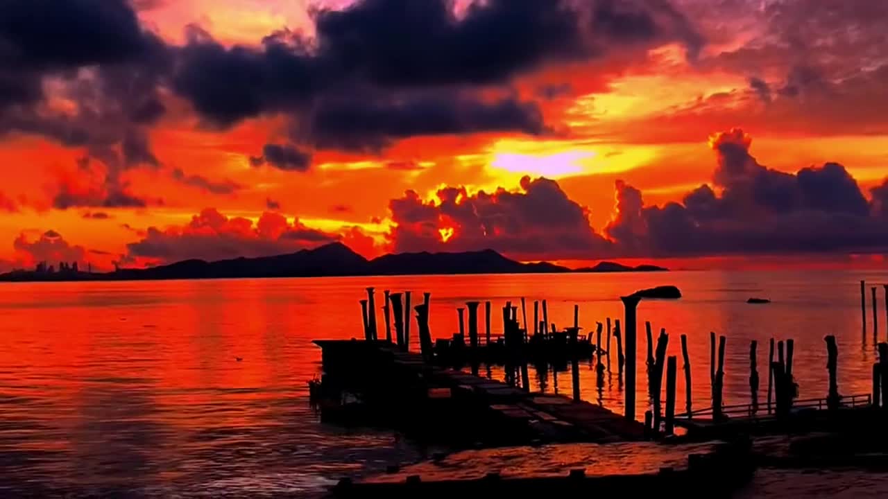 Of course, so many beautiful sunset clouds are shared with you