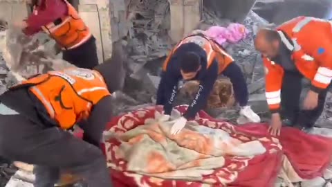 Israeli forces wiped out the entire Palestinian family (Graphic)