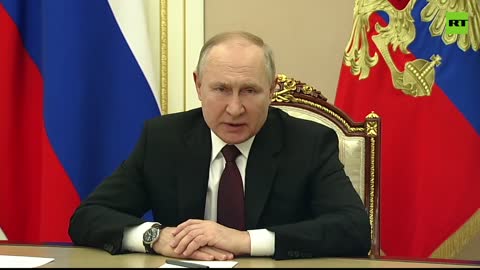 Putin Addresses Ukraine Military