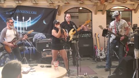 Mission nights jam @ mission burrito "dont u forget about me"