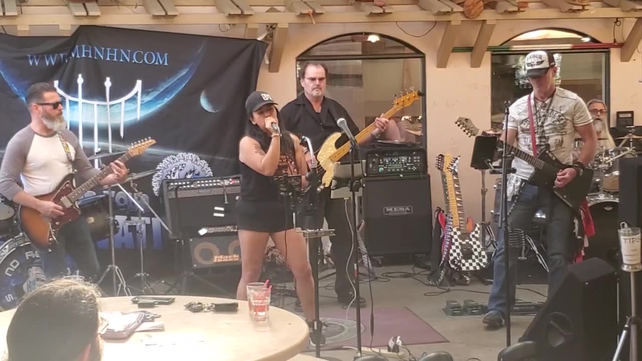 Mission nights jam @ mission burrito "dont u forget about me"