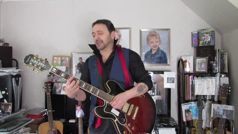 Paul Murphy - 'Winter In My Heart' & 'Where Does The Sun Go To At Night?' - 'grunge' versions