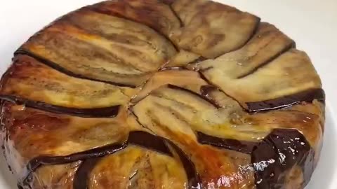 Aubergine pie