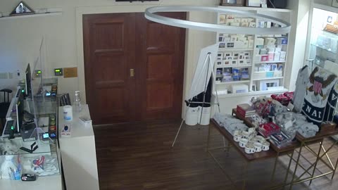 1236DSOBBASenateGiftShop_2021-01-05_00h34min39s383ms.mp4