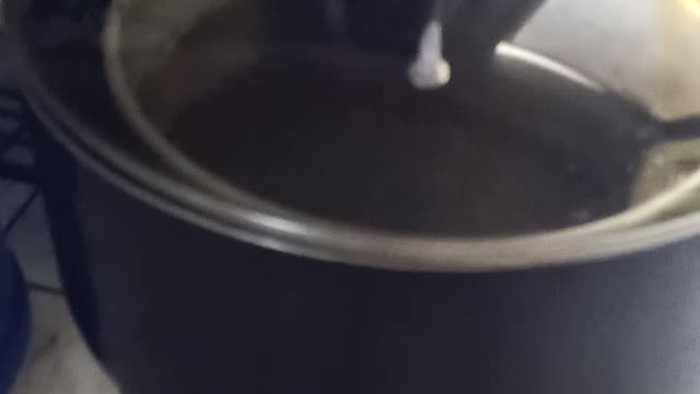 Baking Cakes with an Improvised Oven