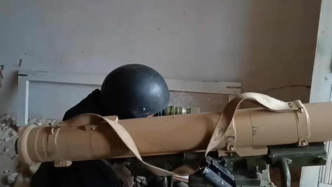 Ukrainians Fire a Wire-Guided Missile Out of a 2nd Floor Window