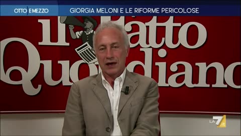 Travaglio in tv sulle riforme del governo di Lady Aspen Merdoni💩dall'autonomia differenziata alle Regioni a statuto ordinario,premierato e alla schiforma della giustizia MERDALIA💩UN PAESE DI MERDA DI POLITICI CORROTTI E UN POPOLO D'IDIOTI