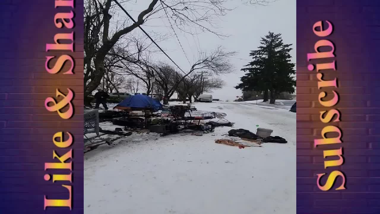 The holiday season in Portland, Ore. Portland Looks Like Shit