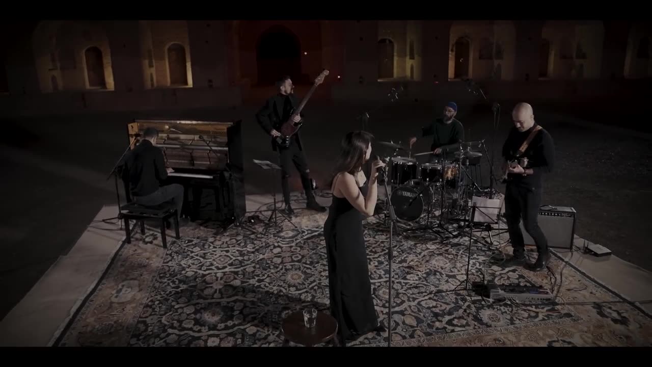 کنسرت کاروانسرا با صدای پرستو احمدی Karvansara Concert, Parastoo Ahmadi - Parastoo Ahmadi