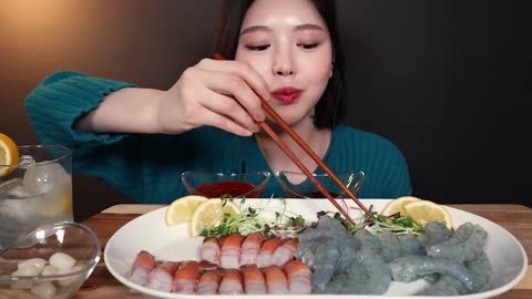 Raw shrimp mukbang ASMR탱글오독 생새우 딱새우 회 먹방 -- 쌓아놓고 먹을게요 리얼사운드