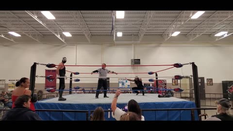 Transgender Wrestler Broken Doll Roxy vs Archangel: A Battle of Strength and Determination!